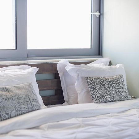 Acropolis View Mini Sky Suite & Hot Tub アテネ エクステリア 写真