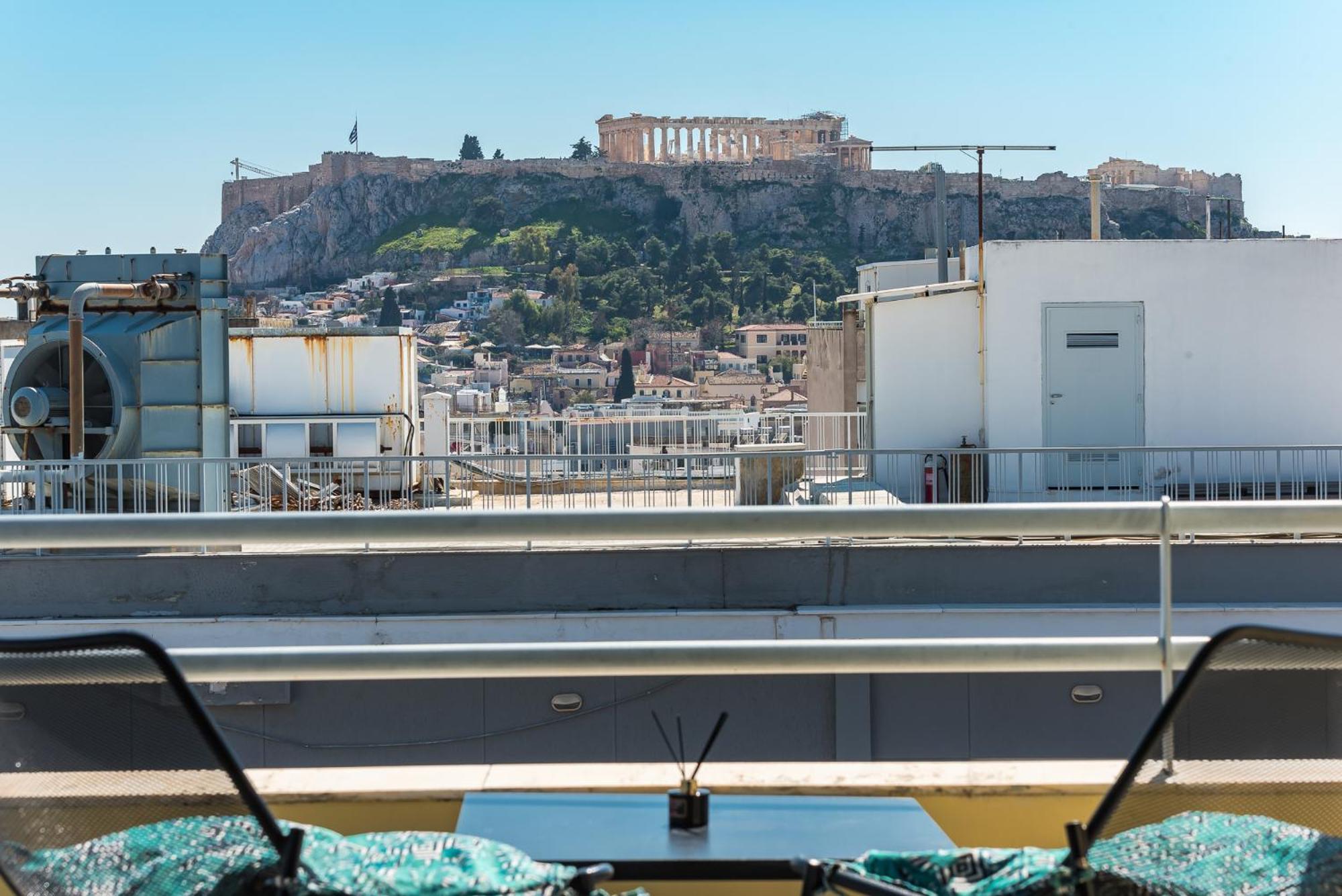 Acropolis View Mini Sky Suite & Hot Tub アテネ エクステリア 写真