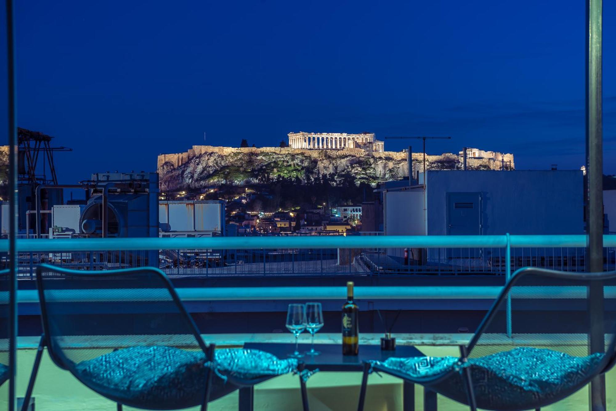 Acropolis View Mini Sky Suite & Hot Tub アテネ エクステリア 写真