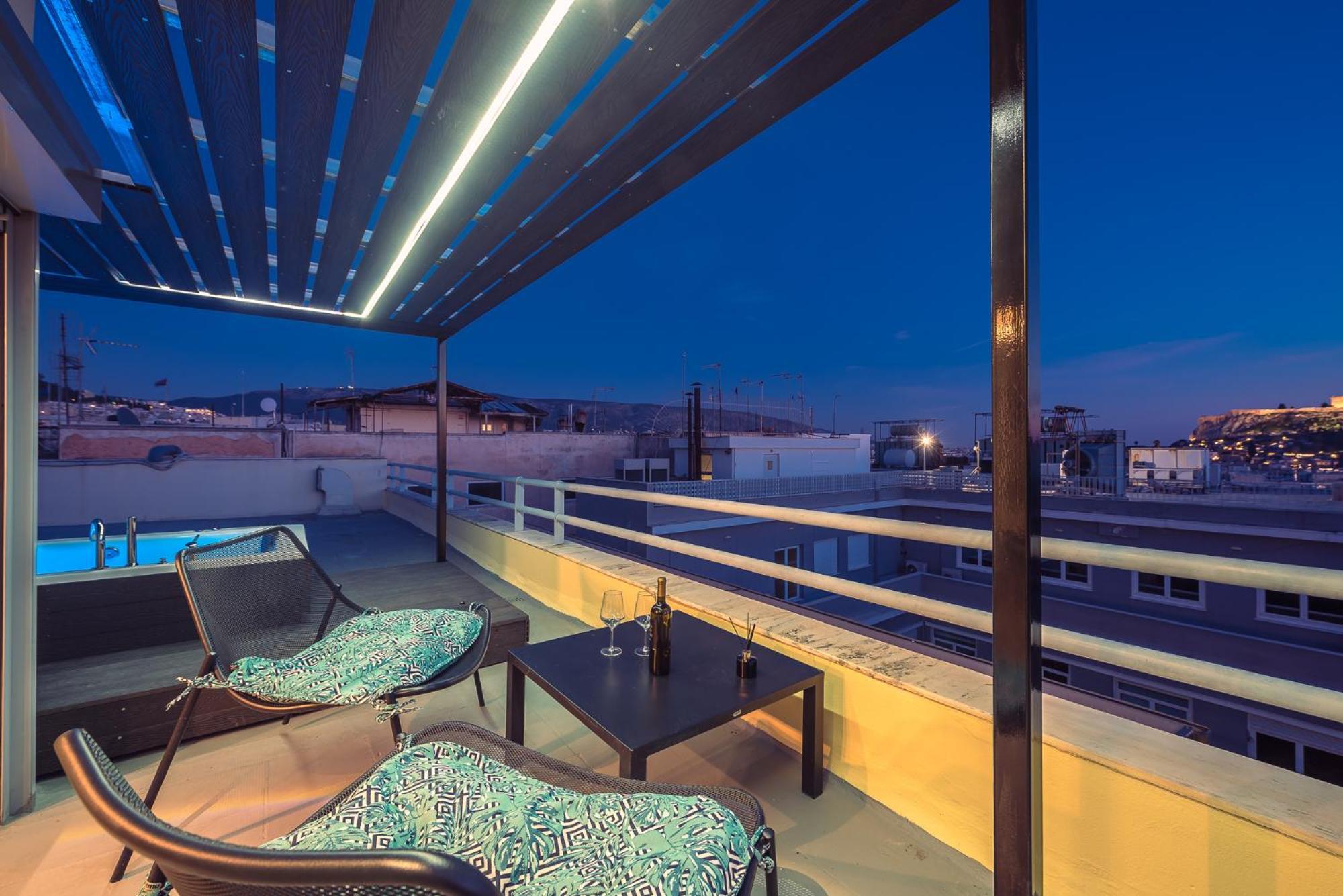 Acropolis View Mini Sky Suite & Hot Tub アテネ エクステリア 写真