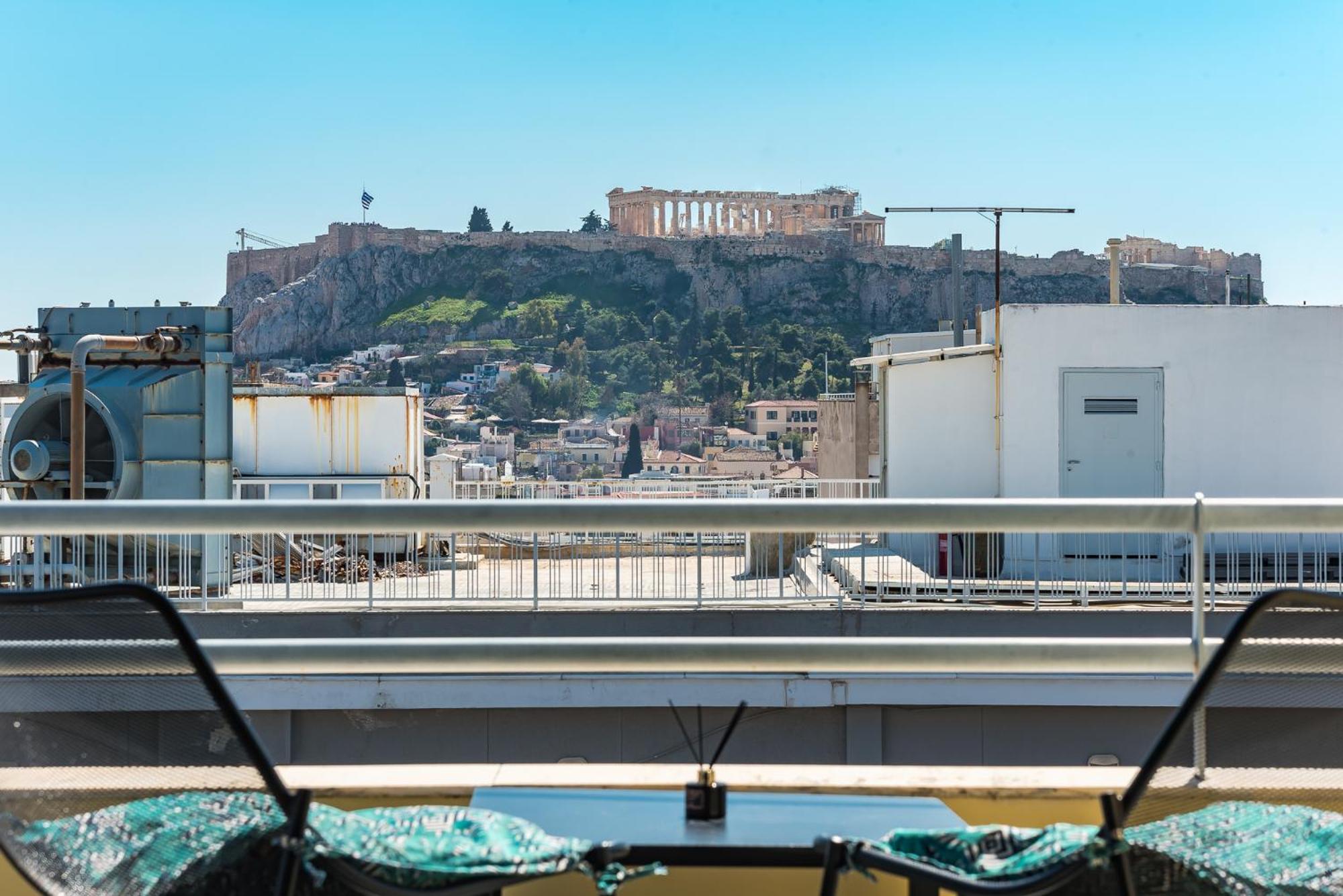 Acropolis View Mini Sky Suite & Hot Tub アテネ エクステリア 写真
