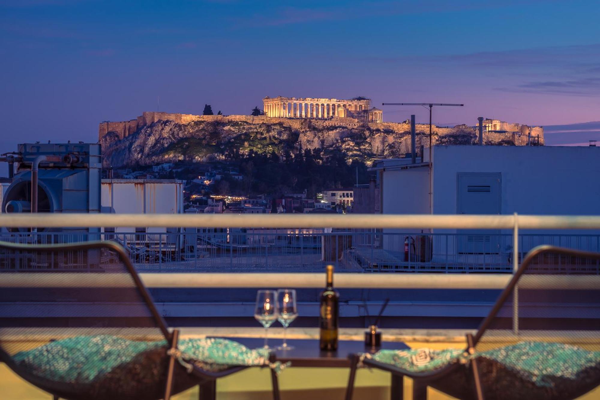 Acropolis View Mini Sky Suite & Hot Tub アテネ エクステリア 写真